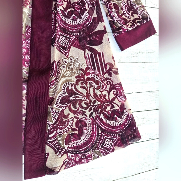 R&M Richard's Luxury Wine/Plum Sheer Lace Floral Open Cardigan Flowy Top Size 12 - Picture 10 of 14